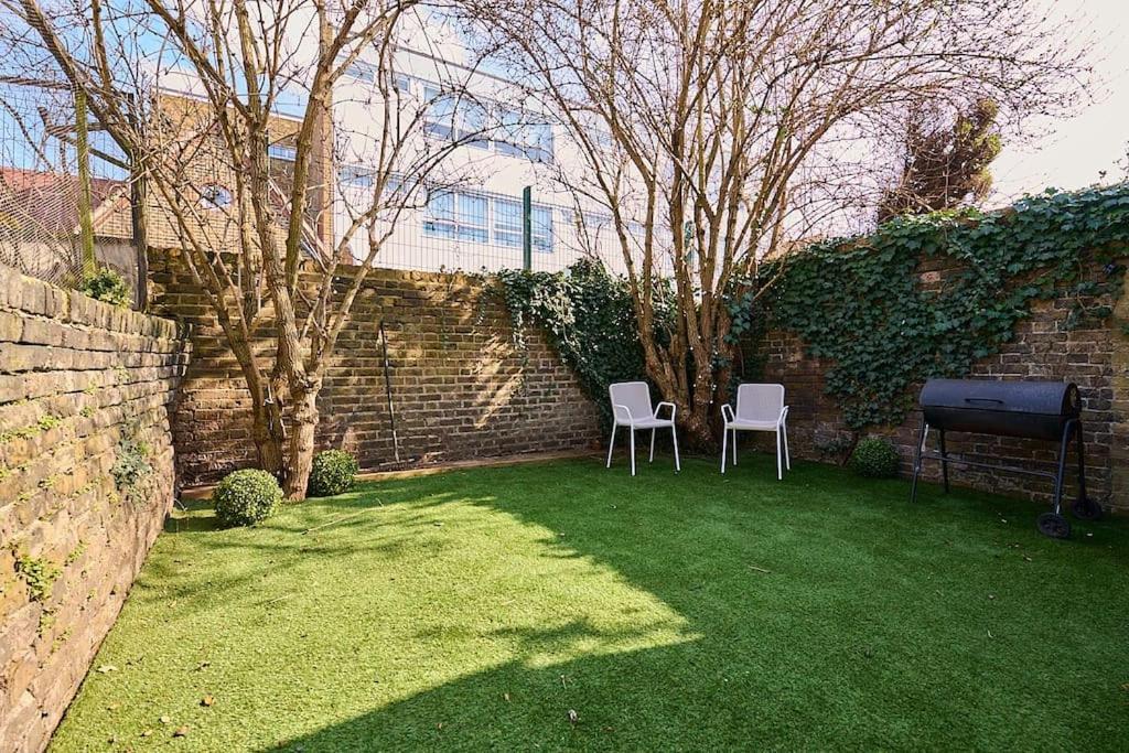 Fabulous 3 Bed Nw London Apartment With Private Garden Exterior photo